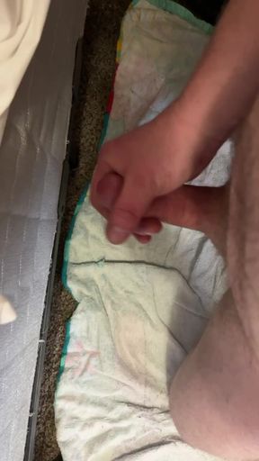 Whiteboy jerking off