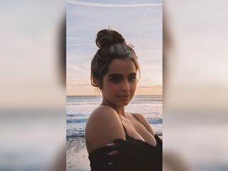 Addison Rae Jerk off Defiance