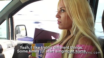 Natural busty teen hitchhiker banging in the car