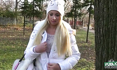 Hot amateur Eurobabe Kiara public fuck