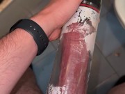 La pompa mi fa quasi esplodere il cazzo