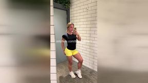 Fitness Babe Leaking Pussy in Instagram Accident