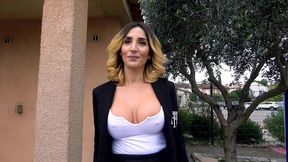 sexy et classe, soraya, 29ans, est une exhib patentee !
