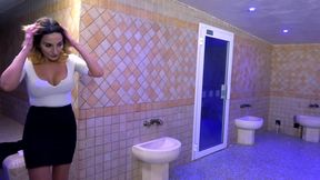 sexy et classe, soraya, 29ans, est une exhib patentee !