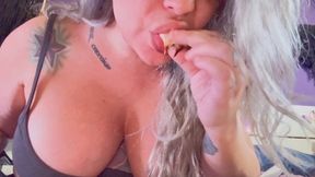 Devouring a delicious crab and pissing my briefs