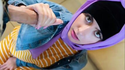 angeline red angeline will end up completely naked the hijab stays on though_1.