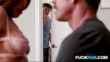 Humping the Curvy MILFs in an POV Fuck Fest