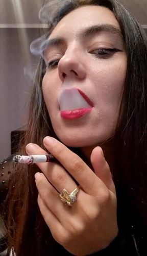 Are You a cigar lover like me? 😊