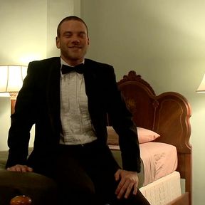 40 Women Gangbang Slaveboy for Bobbi Starr&#039;s Birthday Live and Public!