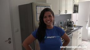 Hot brunette picked up for sex on dating site