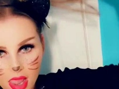 Heidi Foxx aka heidivandertrump OnlyFans - Happy Halloween