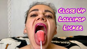 CLOSE UP LOLLIPOP LICKER