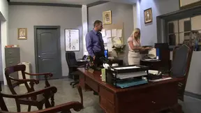 Blonde bombshell Angelina Ashe deepthroats and takes a cock in her pussy