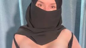 Member Video @SaraBlack @Showing Boobs & #Hijab #Nude #Solo #Big Boobs nsfw sexy gratis | Tik.Porn