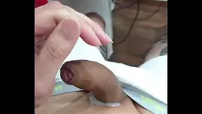 Brazilian Amateur Guy Cumming Slowly in Sensual Solo Scene