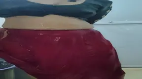 Desi Hot Aunty shower new viral video