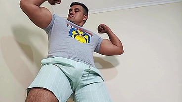 YURI GAÚCHO - BRAZILIAN BEAR XXL COCK BIG CUMLOAD