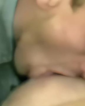 Big-titted 90s babe Wendy Whoppers gets busy with her man