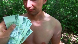 Czech Hunter - Muscle young twink bareback handjob outdoors