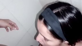 Latin Beauty Escapes Home, Anal&#x1F44C; Encounter For Shelter