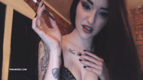 Goddess Smoking Tease
