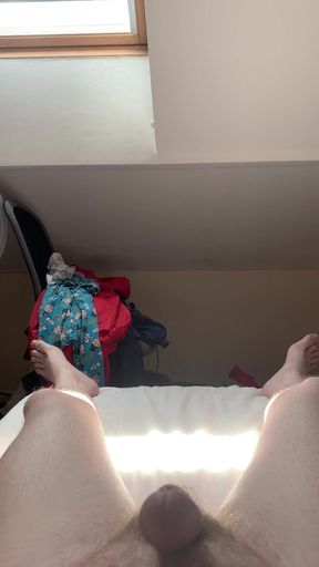 Horny Gay UK Slut Enjoying a Wank