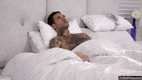 Guy bangs his busty gf and her stepmom