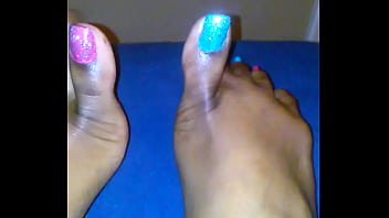 pretty pink and blue glitter toes