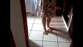 claudia cadela casada safada se mostrando para o paquera no skype