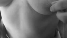 Petits Seins