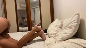 que mulher maravilhosa linda e gostosa peguei ela de quatro e depois o meu amigo baixinho comeu ela no pelo e nos dois soltou o leitinho na boquinha dela
