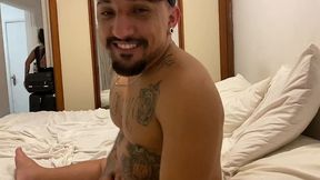 que mulher maravilhosa linda e gostosa peguei ela de quatro e depois o meu amigo baixinho comeu ela no pelo e nos dois soltou o leitinho na boquinha dela