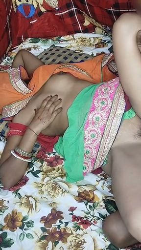 Nice pussy fucking in Hindi with your village sister-in-law in green saree blouse in a canoe stall   Clip 1