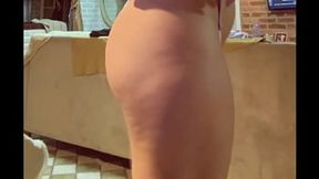 .Enteada mostra seu corpo na v&#x00ED;deochamada!