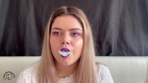 Smoking Fetish with Nice Makeup and Smoke Rings