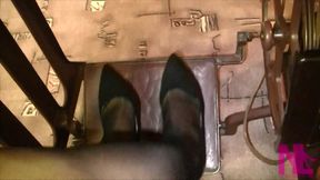 Vintage_sewing on My Granny's Old Singer Sewing Machine in Black Pantyhose and Suede Louboutins
