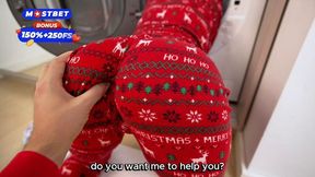 The Best Christmas Gift Is: Stepsister Stuck In A Washing Machine!