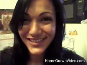 Jenny Wolf drips a wet creampie all over the couch