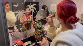 O bar com calcinhas penduradas NO TETO