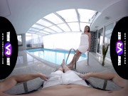TmwVRnet.com - Ellen Betsy - Nasty Fuck near The Swimming Pool