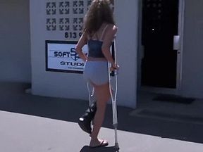Jocelyn sprain boot crutches