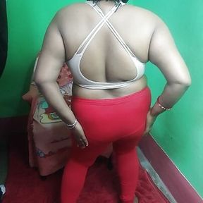 Indian Sruti bhabi strips in red leggings and bra