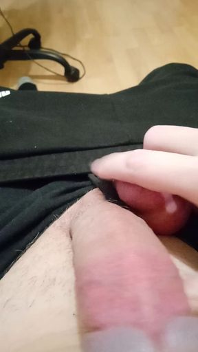 At 18, fucking your hand is very nice