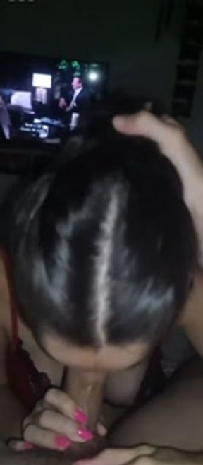 Debora Prado fazendo sexo oral profundo durante a noite