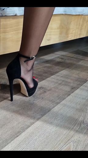 Long Legs