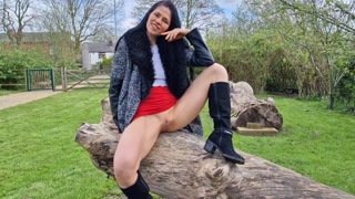 Nicky Brill nude outdoor, gaping pussy and pissing