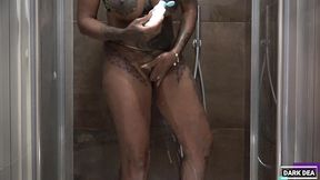 the kinky slut queen  dark dea  in horny wet fuck with the huge seahorse xl and her bull dark in the bathroom -full version- (darkdea for hankey stoys.com) - (extreme insertion-fetish-f