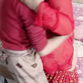 desi susar (Father in Law) fucked his Bahu Netu in the ass with clear Hindi audio while Netu Said Aba Aba je chorr do na