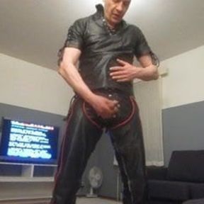 leather lover wank