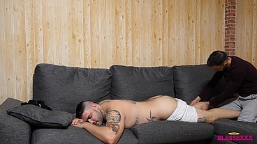 Massage with happy ending - Magic Javi & Zeus Ray